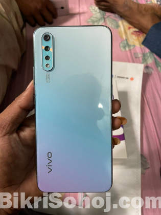 Vivo  S1